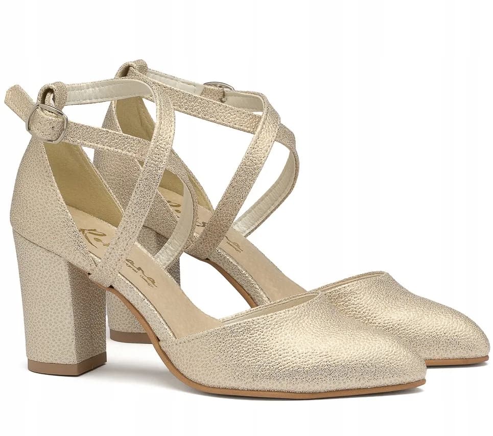 Gdzie kupić buty szpilki rozmiar 34? Sprawdź najlepsze oferty! Gdzie kupić buty szpilki rozmiar 34? Sprawdź najlepsze oferty!