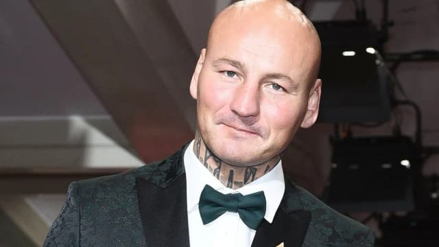 Ile lat ma Artur Szpilka? Zaskakująca prawda o jego wieku Ile lat ma Artur Szpilka? Zaskakująca prawda o jego wieku
