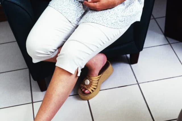 Czy w ciąży można chodzić na obcasach? Sprawdź, co musisz wiedzieć Czy w ciąży można chodzić na obcasach? Sprawdź, co musisz wiedzieć