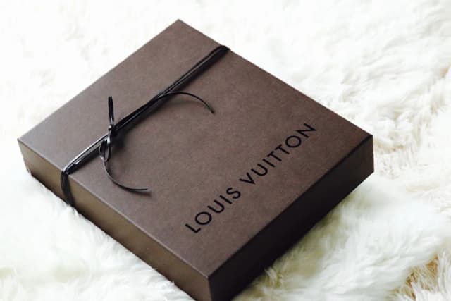 Jak poprawnie czytać louis vuitton - unikaj najczęstszych błędów Jak poprawnie czytać louis vuitton - unikaj najczęstszych błędów